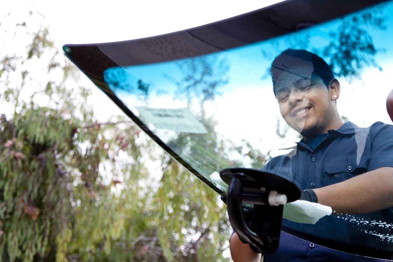 mobile windshield replacement