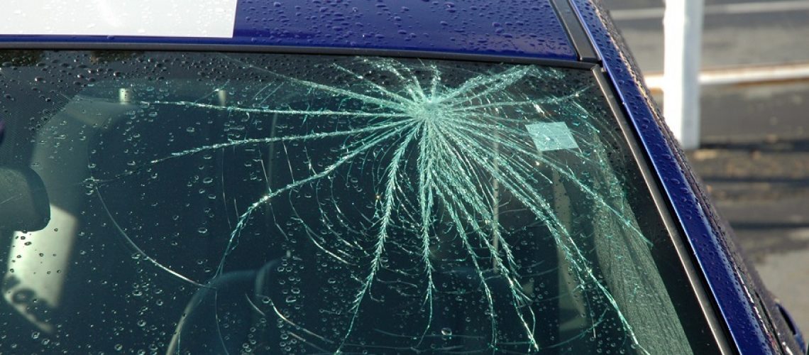 How to Find the Best Price For Windshield Replacement in Calgary